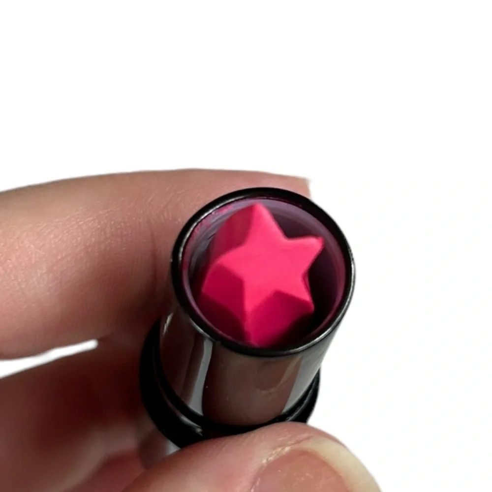 3 Charming Eyes Star Shaped Lipstick Set of 2 Pink/Red Pink K-Beauty Kawaii NWT
